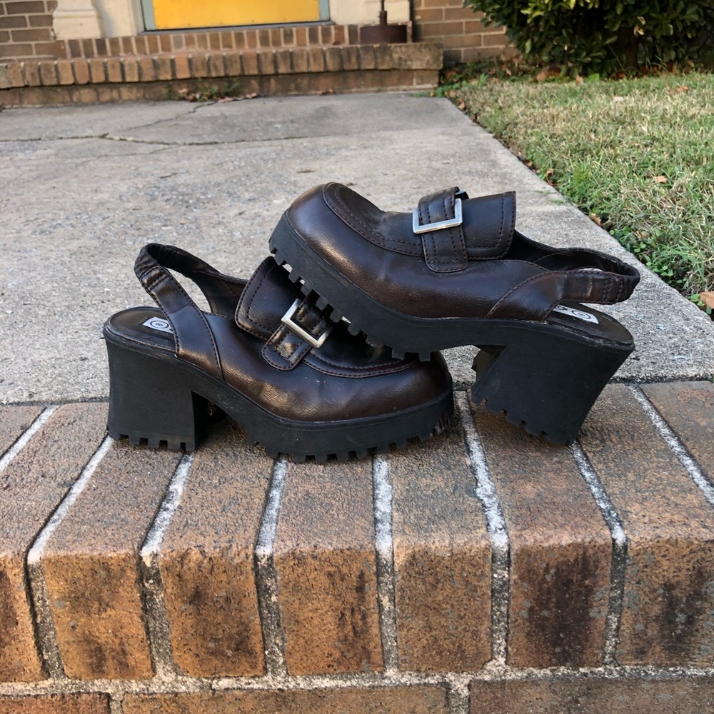 Vintage 90s platform heels